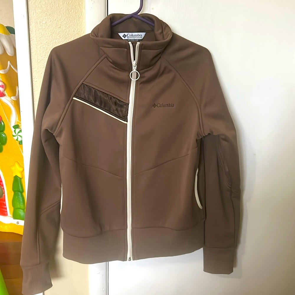 Women’s size XL Columbia zip up jogger jacket